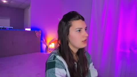 Laura online show from 8, 4, 2026