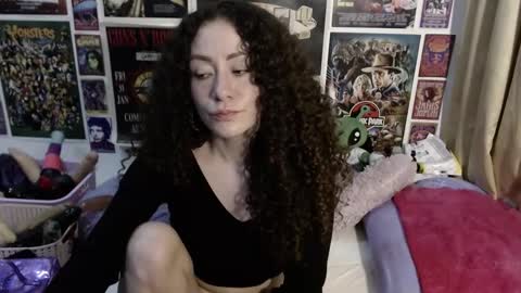 Snapshot of laura_anal_ chatting on 3, 12, 2024 Wen online show from 3, 12, 2024