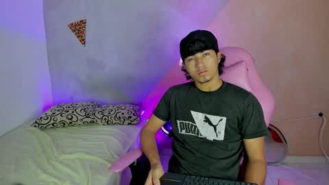 laura_and_kevin online show from 20, 11, 2025