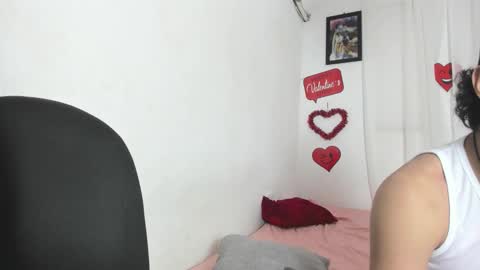 laura_and_kevin online show from 19, 2, 2026