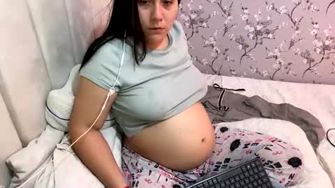 Snapshot of laura_d23 chatting on 25, 1, 2025 laura online show from 25, 1, 2025