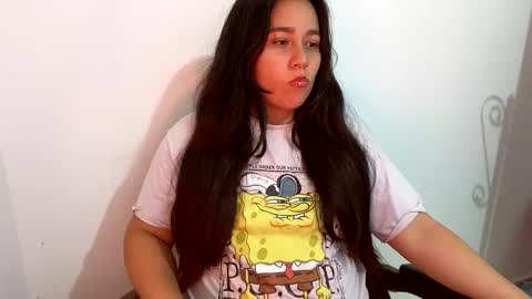 Snapshot of laura_d23 chatting on 20, 9, 2025 laura online show from 20, 9, 2025