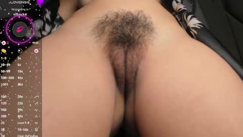 Snapshot of laura_hills18 chatting on 25, 4, 2026 Lura online show from 25, 4, 2026