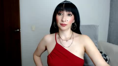 Snapshot of laura_pervert_ chatting on 1, 5, 2026 Laura online show from 1, 5, 2026