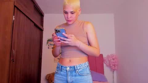 Laura Rose online show from 17, 1, 2026