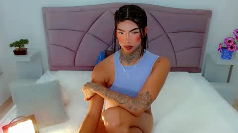 Laura online show from 30, 1, 2025