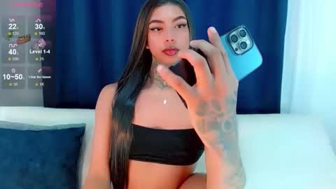 Laura online show from 23, 10, 2025