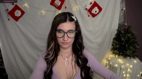 Laura online show from 8, 12, 2024