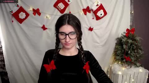 Laura online show from 13, 12, 2024
