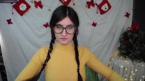 Laura online show from 15, 12, 2024