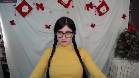 Laura online show from 15, 12, 2024