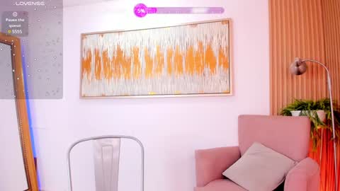Snapshot of laurah_hill chatting on 15, 1, 2025 Lau online show from 15, 1, 2025