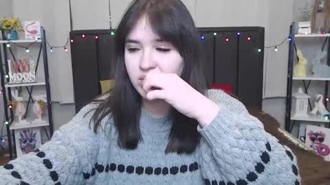 LauraHlot online show from 30, 1, 2025