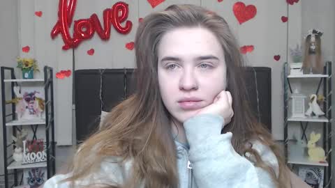 LauraHlot online show from 10, 2, 2026