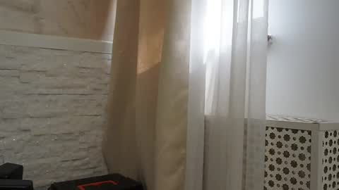 LauraJinx online show from 11, 3, 2025