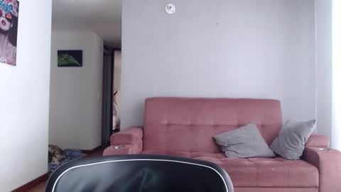 Snapshot of lauramcdowell_ chatting on 28, 9, 2025 Laura online show from 28, 9, 2025