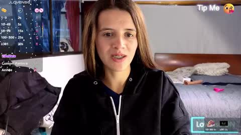 Laura online show from 30, 1, 2025