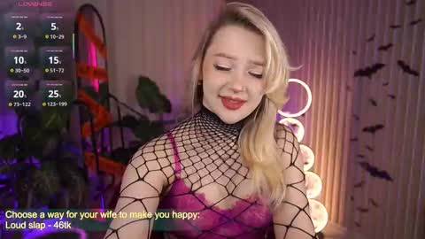  Laura  online show from 27, 10, 2025