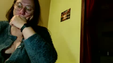 laureanne online show from 5, 12, 2024