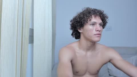 Snapshot of laureent__ chatting on 29, 12, 2024 Laureent online show from 29, 12, 2024