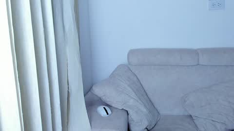 Snapshot of laureent__ chatting on 8, 2, 2025 Laureent online show from 8, 2, 2025