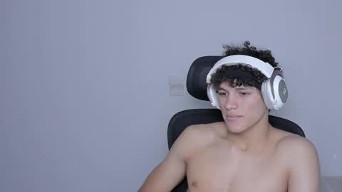 Snapshot of laureent__ chatting on 26, 9, 2025 Laureent online show from 26, 9, 2025