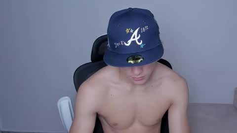 Snapshot of laureent__ chatting on 29, 11, 2025 Laureent online show from 29, 11, 2025