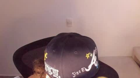 Snapshot of laureent__ chatting on 18, 12, 2025 Laureent online show from 18, 12, 2025