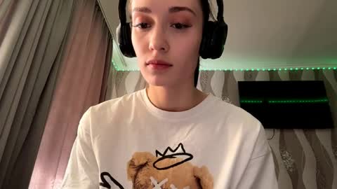 laurelwilliamston online show from 26, 3, 2026