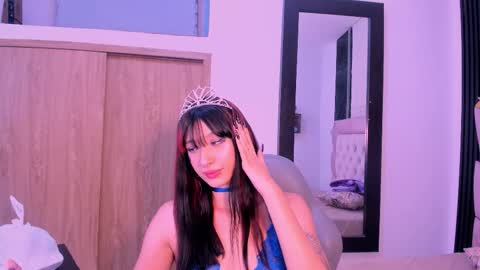 Laurem online show from 18, 10, 2025