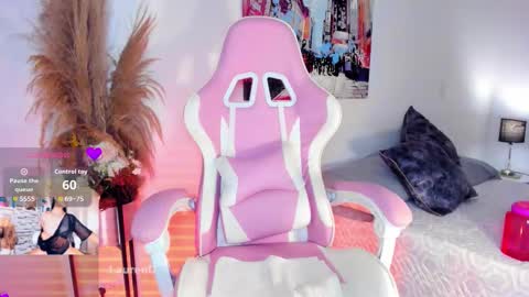 MissLauren online show from 26, 9, 2025