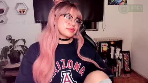  Im Lauren  independent model   online show from 25, 9, 2025