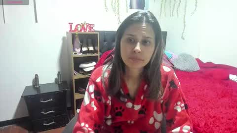 Snapshot of lauren_ashlee chatting on 19, 11, 2025 Lauren Independent model online show from 19, 11, 2025