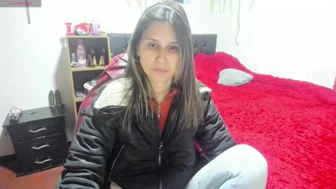 Snapshot of lauren_ashlee chatting on 1, 12, 2025 Lauren Independent model online show from 1, 12, 2025