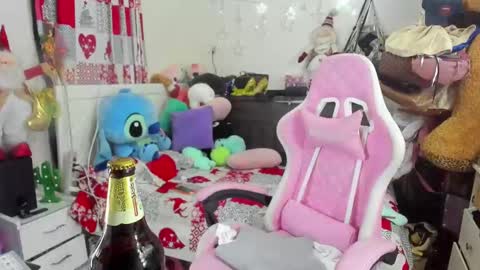 Snapshot of laurencesophiets chatting on 13, 12, 2024 SF online show from 13, 12, 2024