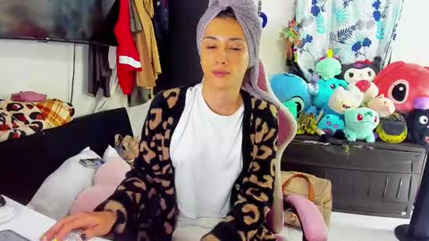 Snapshot of laurencesophiets chatting on 11, 2, 2025 SF online show from 11, 2, 2025