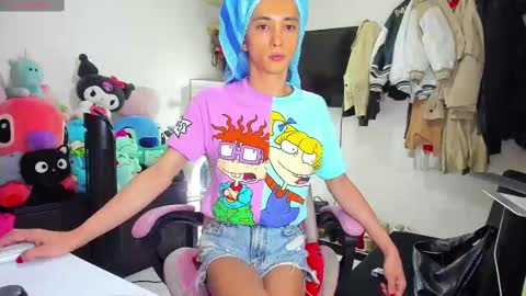 Snapshot of laurencesophiets chatting on 23, 9, 2025 SF online show from 23, 9, 2025