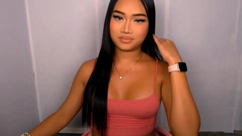 chloe3 online show from 9, 10, 2025