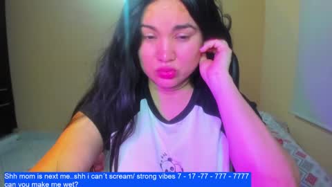 onlyfan laureng7 - 7 laureng2 online show from 22, 1, 2025
