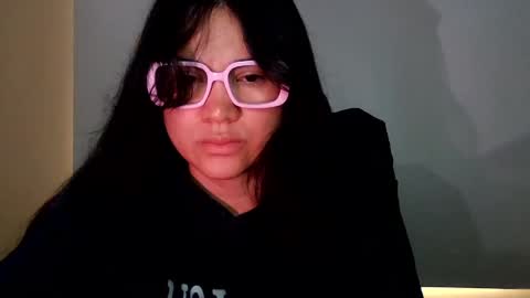 Snapshot of laurengirls1 chatting on 19, 4, 2026 onlyfan laureng7 - 7 laureng2 online show from 19, 4, 2026
