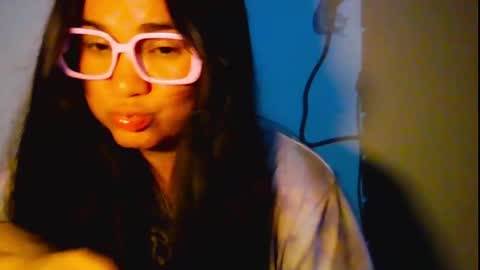 Snapshot of laurengirls1 chatting on 29, 4, 2026 onlyfan laureng7 - 7 laureng2 online show from 29, 4, 2026