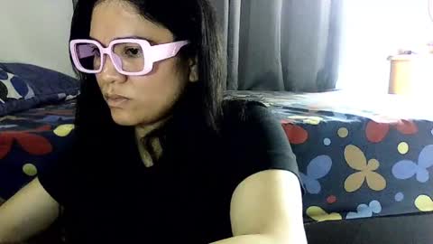 Snapshot of laurengirls1 chatting on 29, 5, 2026 onlyfan laureng7 - 7 laureng2 online show from 29, 5, 2026