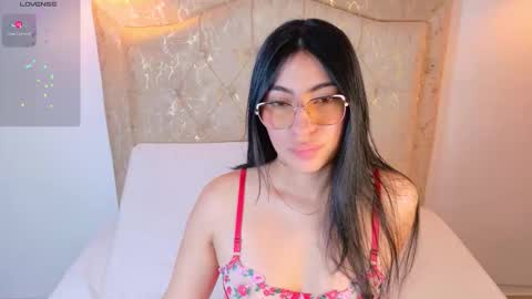 laurenn_smitth online show from 14, 2, 2026