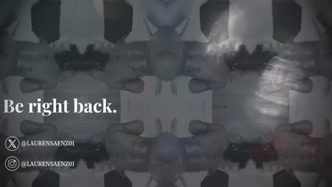 Lauren Saenz online show from 6, 2, 2025