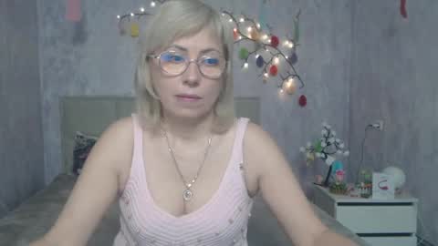 Lauren online show from 6, 4, 2026