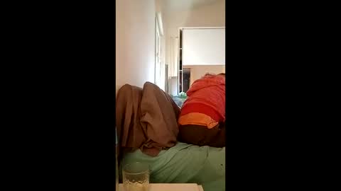 lauriehotxxx online show from 20, 2, 2026