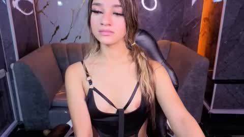 Laurita  online show from 21, 11, 2025