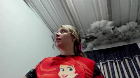 Lauu G online show from 7, 2, 2026