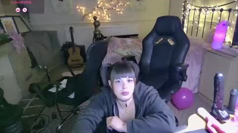 Lavenderrzz online show from 24, 2, 2026