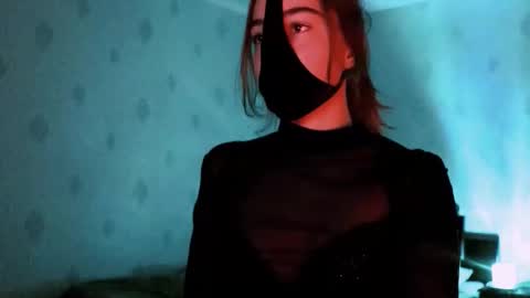 Snapshot of lavinda_lin chatting on 11, 10, 2025 Lavinda online show from 11, 10, 2025